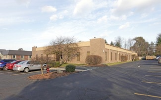 More details for 28200 Orchard Lake Rd, Farmington Hills, MI - Office for Lease