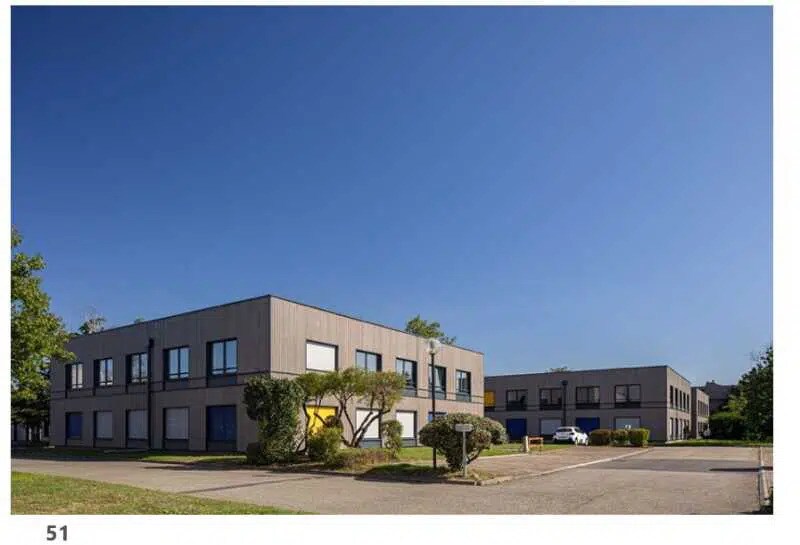 33 Avenue Du Docteur Georges Lévy, Vénissieux for lease - Building Photo - Image 2 of 8