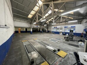 45 Avenue Des Chartreux, Marseille, Marseille for lease Interior Photo- Image 2 of 7