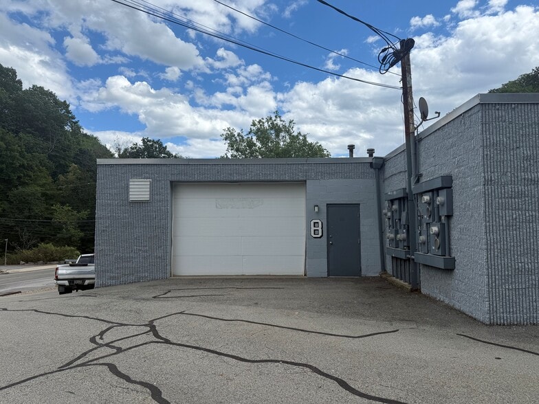 1841 Babcock Blvd, Pittsburgh, PA for lease - Building Photo - Image 2 of 10