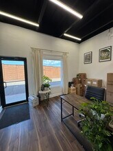 3753 Perkins Rd, Baton Rouge, LA for lease Interior Photo- Image 2 of 7