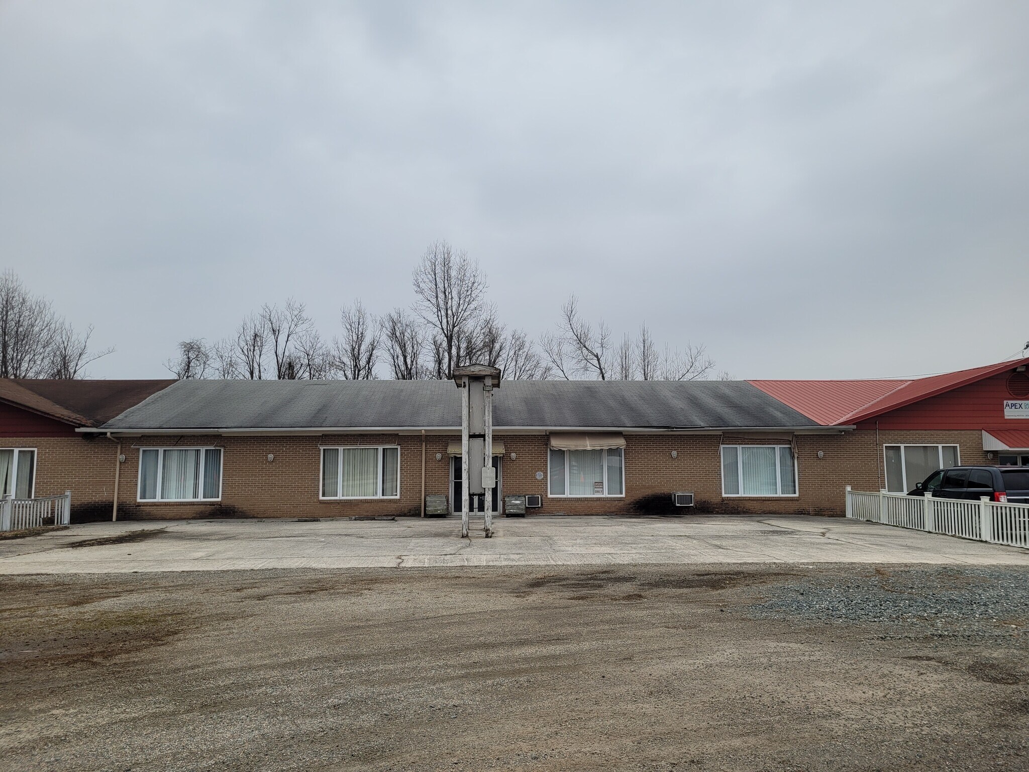 1528 Four Locust Hwy, Keysville, VA à vendre Photo du bâtiment- Image 1 de 14