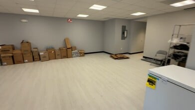 1750 N Federal Hwy, Pompano Beach, FL à louer - Vidéo sur l’inscription commerciale