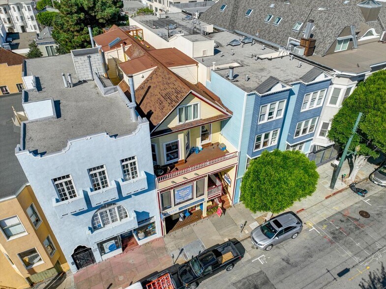 2250 Union St, San Francisco, CA à vendre - Photo du bâtiment - Image 2 de 83