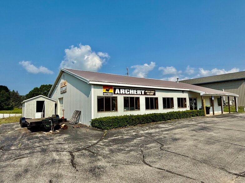 1788 S M 37, Traverse City, MI for sale - Building Photo - Image 3 of 13