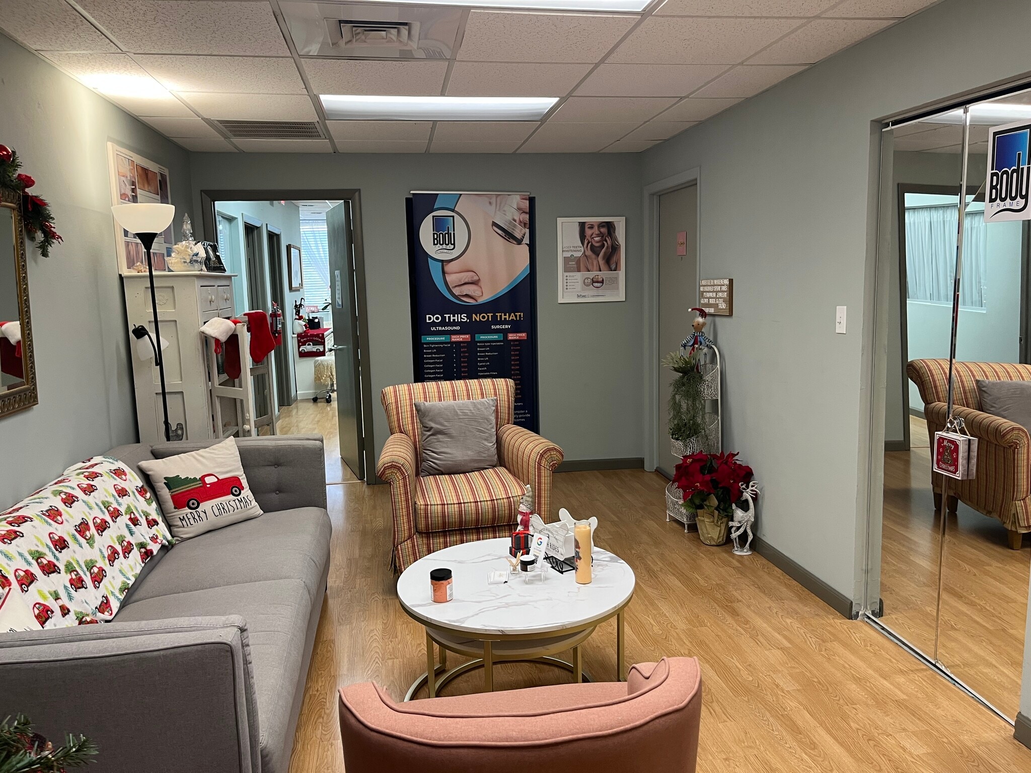 3949 Evans Ave, Fort Myers, FL for lease Primary Photo- Image 1 of 9