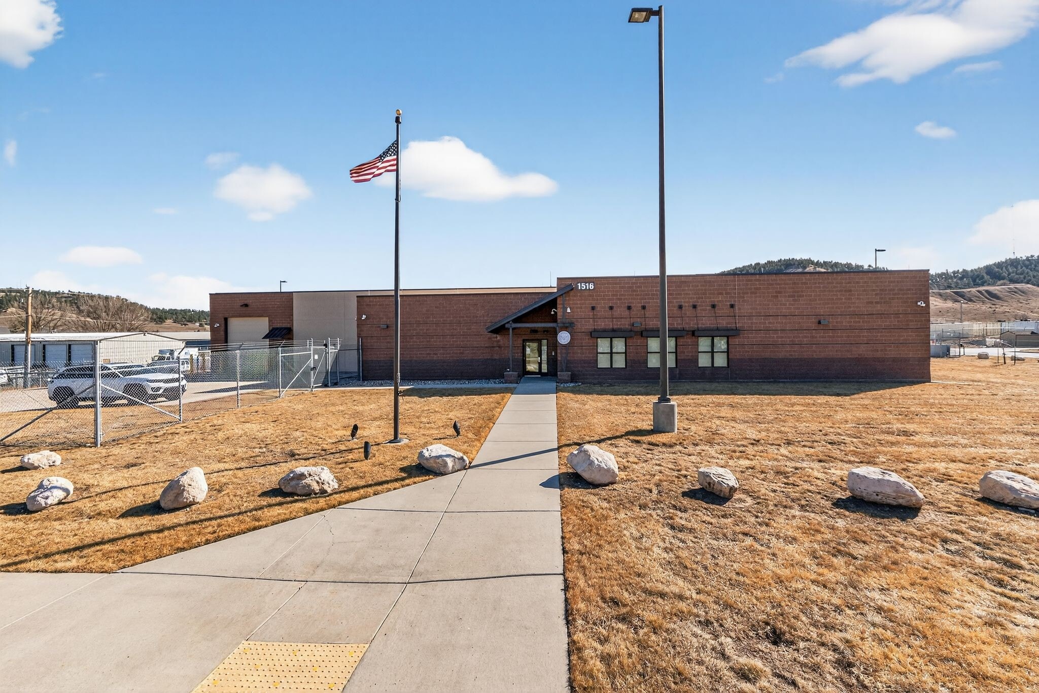 1516 Fountain Plaza Dr, Rapid City, SD for sale Primary Photo- Image 1 of 11