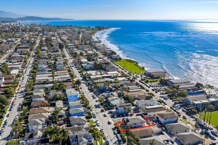 6789 Sabado Tarde Rd, Goleta, CA for sale - Building Photo - Image 2 of 10