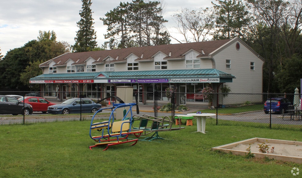 1488 Stittsville Main St, Ottawa, ON à louer - Photo du bâtiment - Image 3 de 3