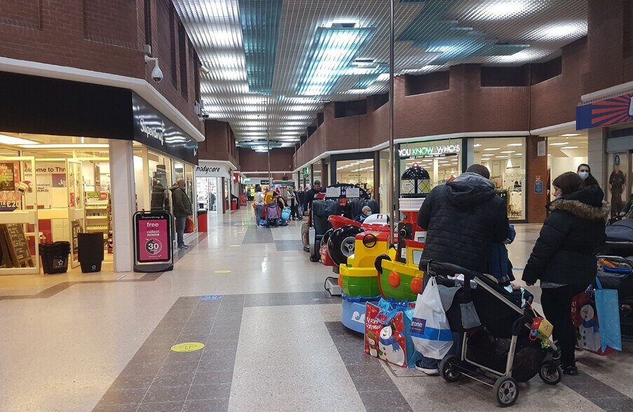 High St, Rhyl à louer - Photo du bâtiment - Image 3 de 3