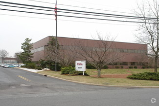 More details for 400 Cottontail Ln, Somerset, NJ - Industrial for Lease