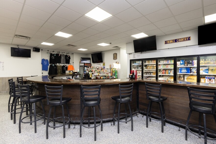 317 Studdart Ave, Graceville, MN à vendre - Photo du bâtiment - Image 2 de 46