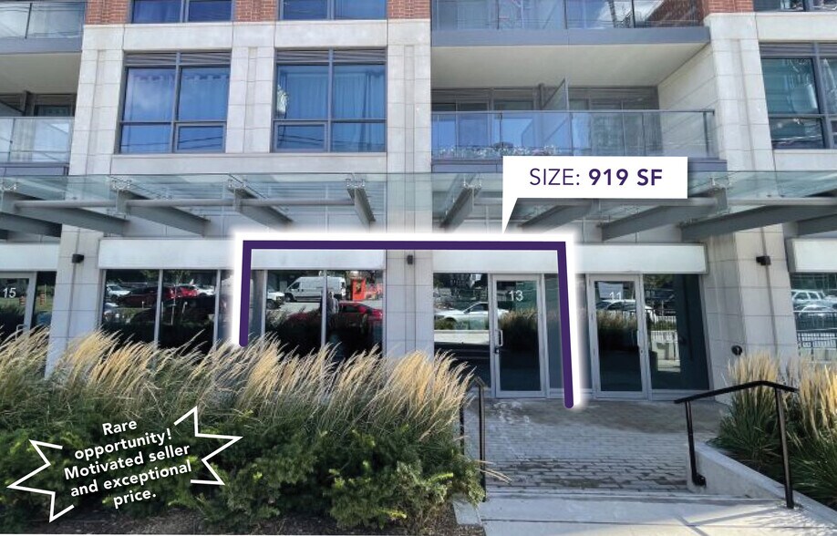 13 Tippett Rd, Toronto, ON for lease - Building Photo - Image 1 of 4