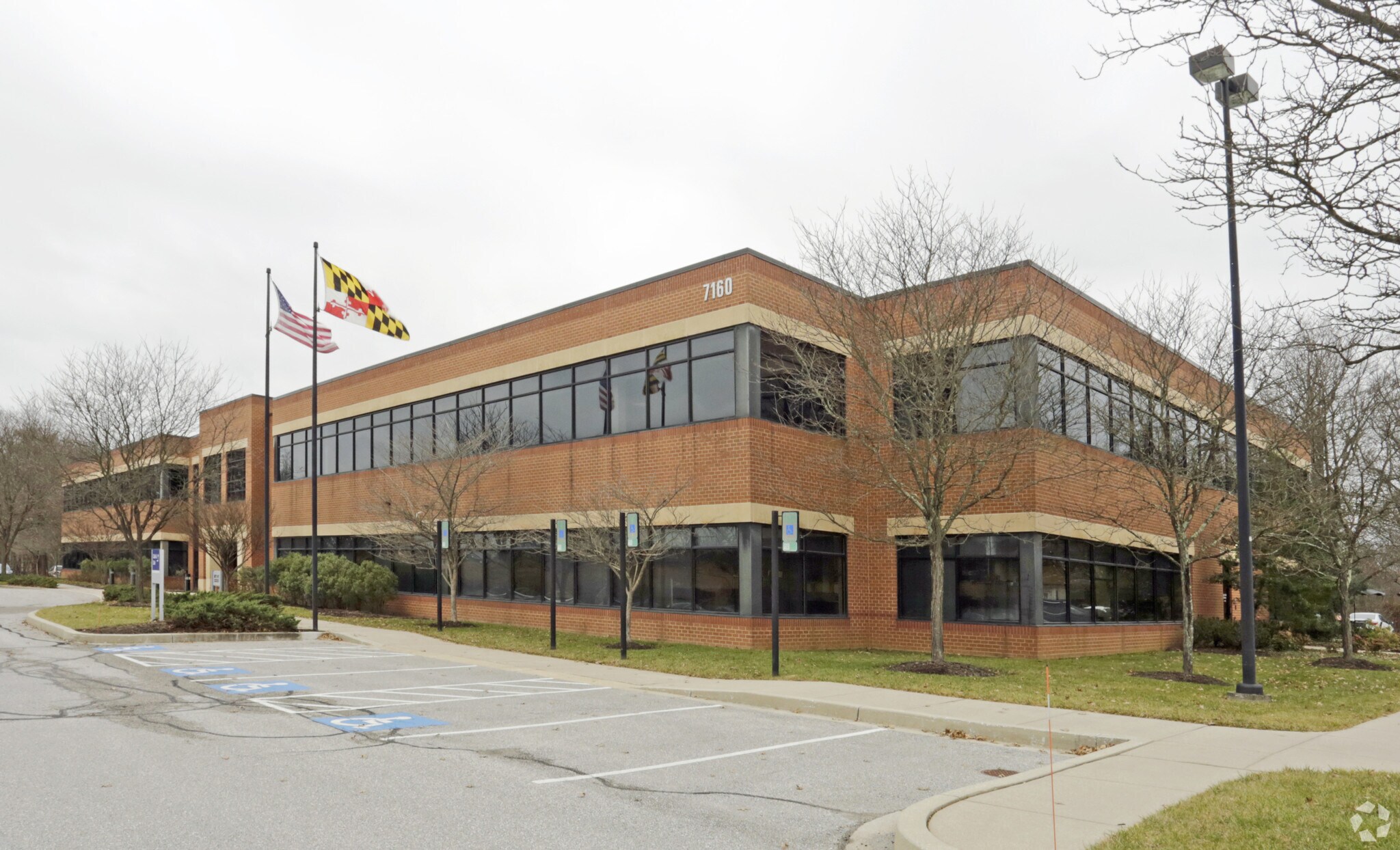 7160 Riverwood Dr, Columbia, MD à louer Photo principale- Image 1 de 11