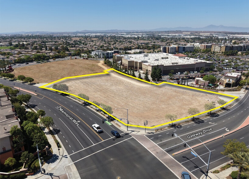 Memorial Way, Moreno Valley, CA à vendre - Photo du bâtiment - Image 3 de 15