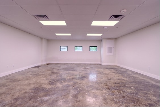 301 W Main St, Midlothian, TX for lease - Interior Photo - Image 3 of 19