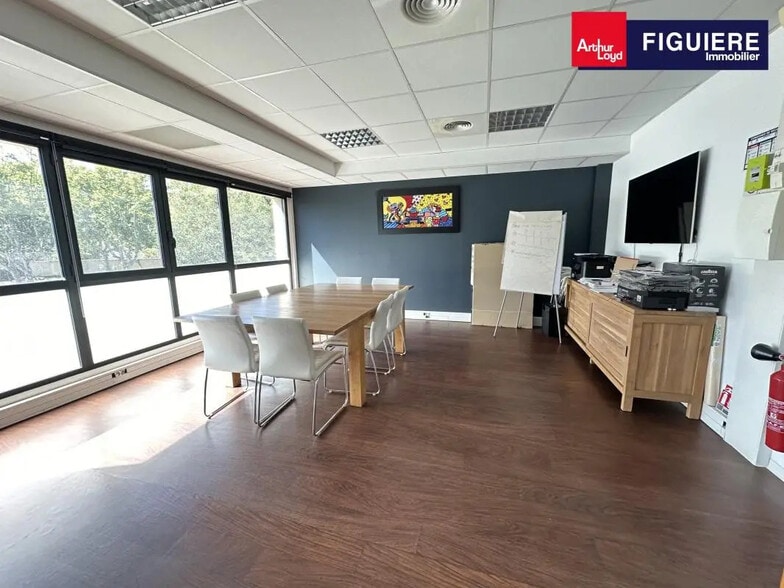 425 Allées Francois Aubrun, Le Tholonet à louer - Photo intérieure - Image 3 de 8