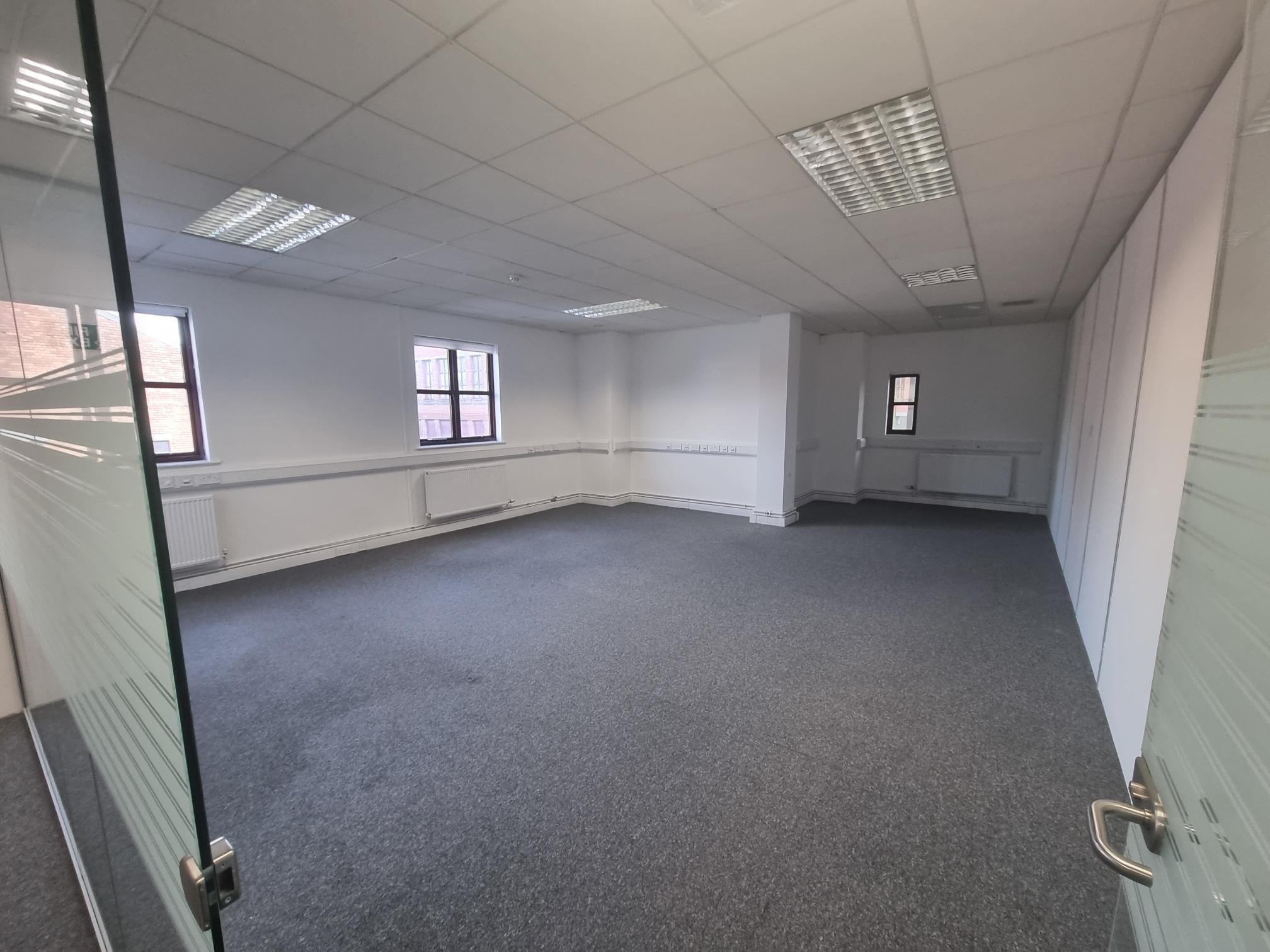 Pottery Rd, Wigan for lease Interior Photo- Image 1 of 7