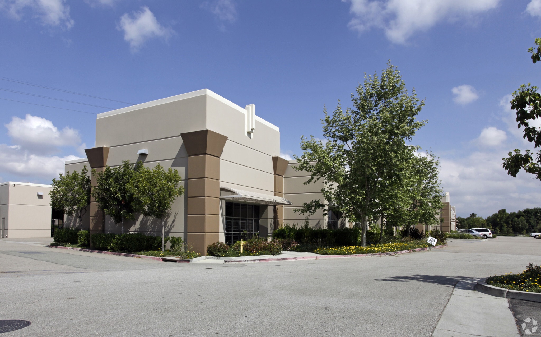 15370 Fairfield Ranch Rd, Chino Hills, CA for sale Primary Photo- Image 1 of 9