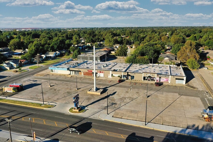1701 N Portland Ave, Oklahoma City, OK for sale - Primary Photo - Image 1 of 7