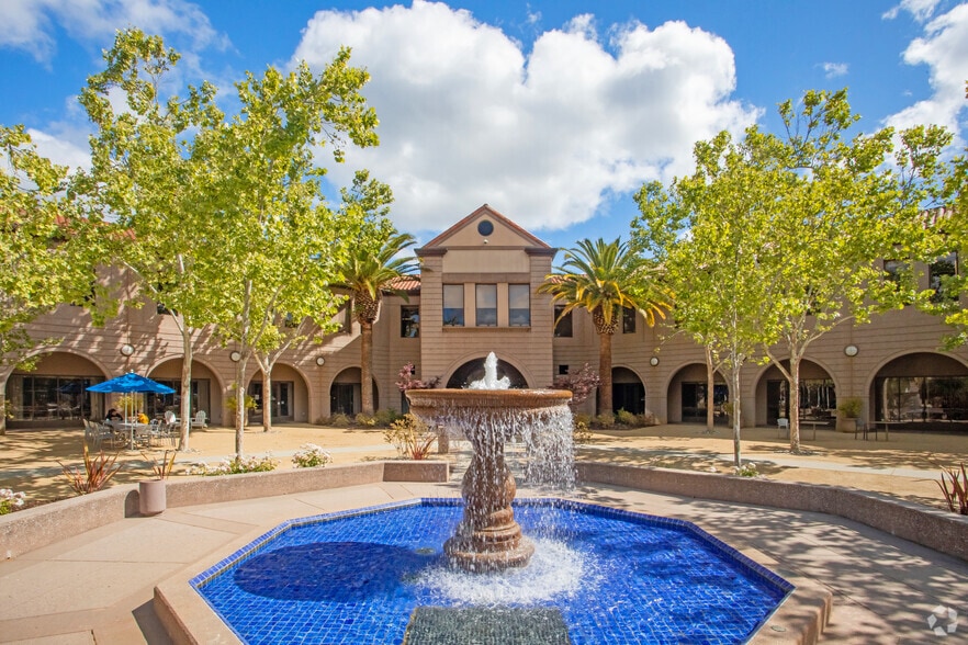 4005 Miranda Ave, Palo Alto, CA for lease - Primary Photo - Image 3 of 4