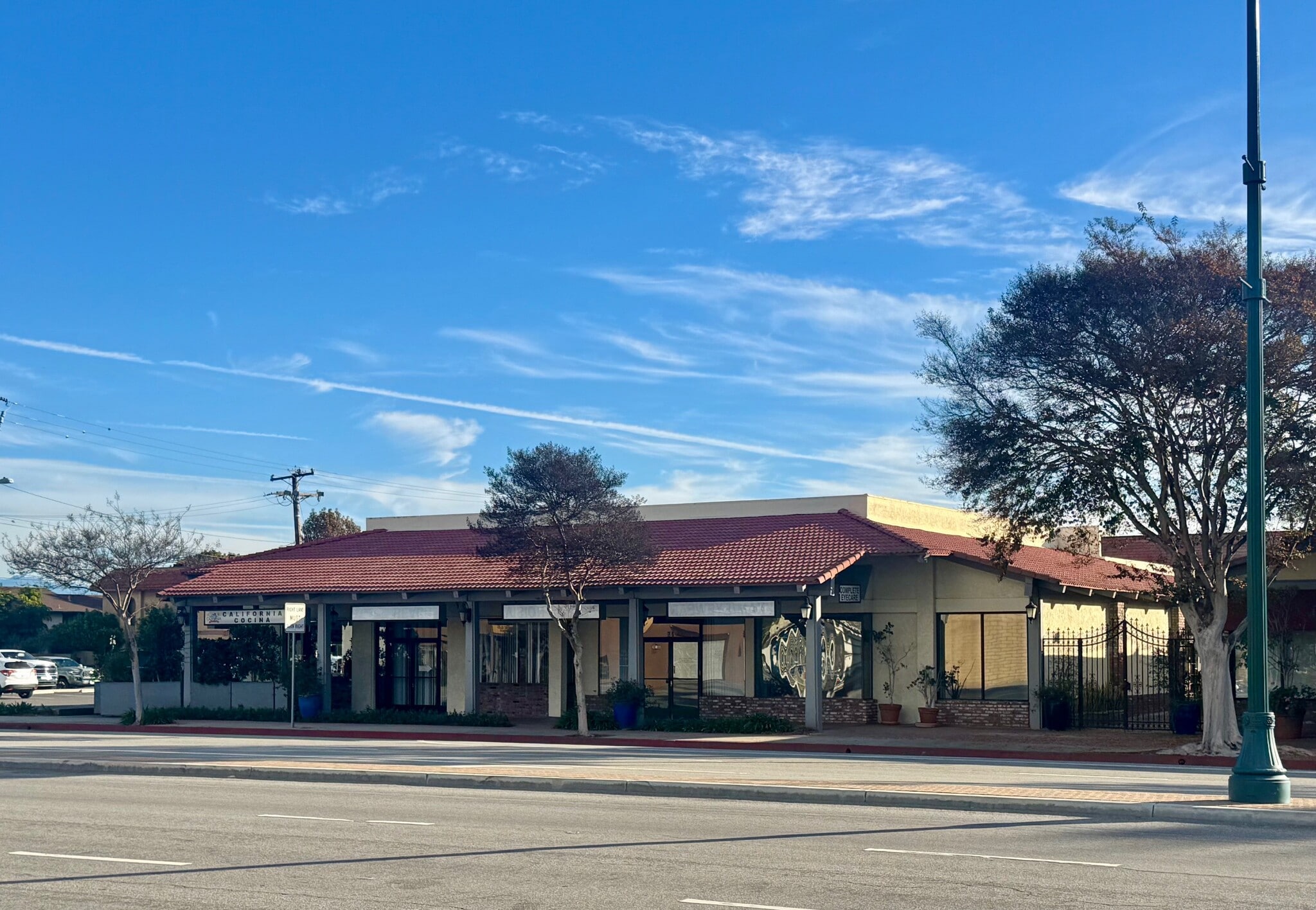 10900-10956 Los Alamitos Blvd, Los Alamitos, CA for lease Primary Photo- Image 1 of 7