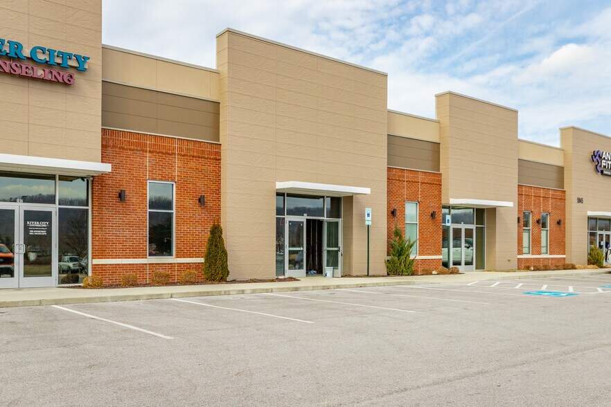 5945 Elementary Way, Ooltewah, TN à louer - Photo du bâtiment - Image 2 de 11