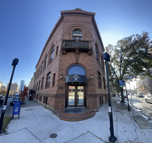 1225 Cathedral St, Baltimore, MD for lease - Building Photo - Image 1 of 18