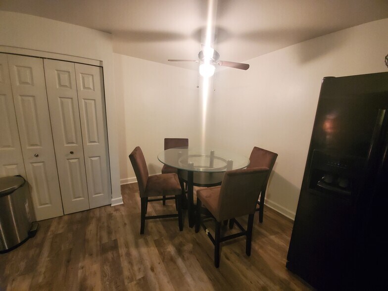 20224 S Frankfort Square Rd, Frankfort, IL à vendre - Photo du bâtiment - Image 3 de 5