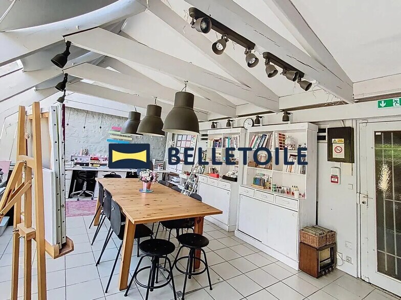 Bureau dans Créteil à louer - Photo du bâtiment - Image 3 de 11