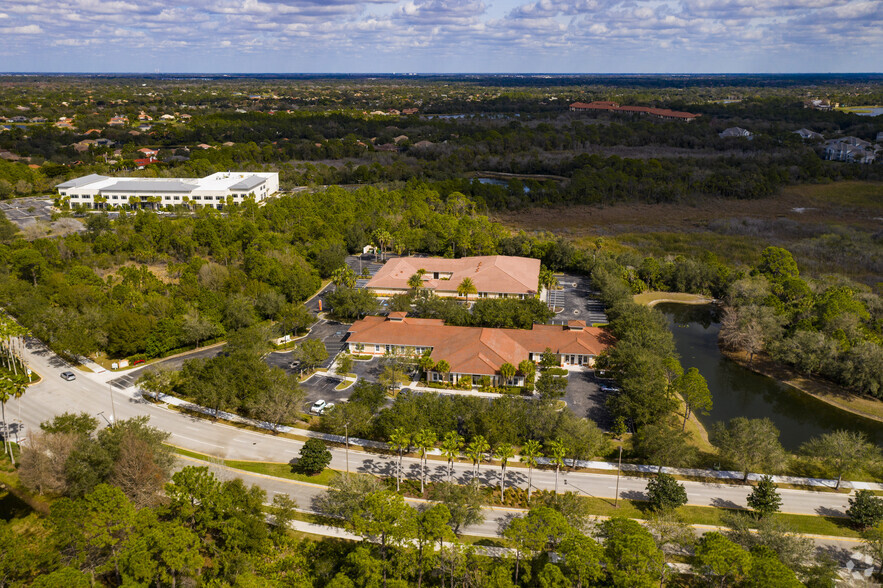 9015 Town Center Pky, Lakewood Ranch, FL for lease - Aerial - Image 3 of 16