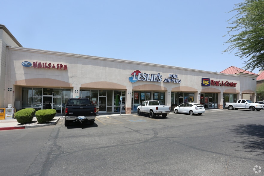 992 E Cottonwood Ln, Casa Grande, AZ à louer - Photo du bâtiment - Image 3 de 5