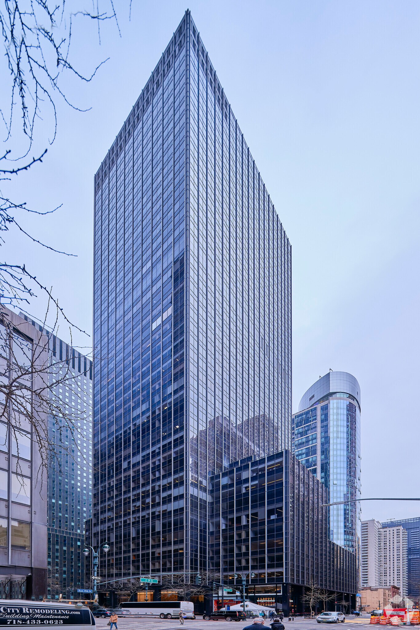 605 Third Ave, New York, NY for lease Building Photo- Image 1 of 12