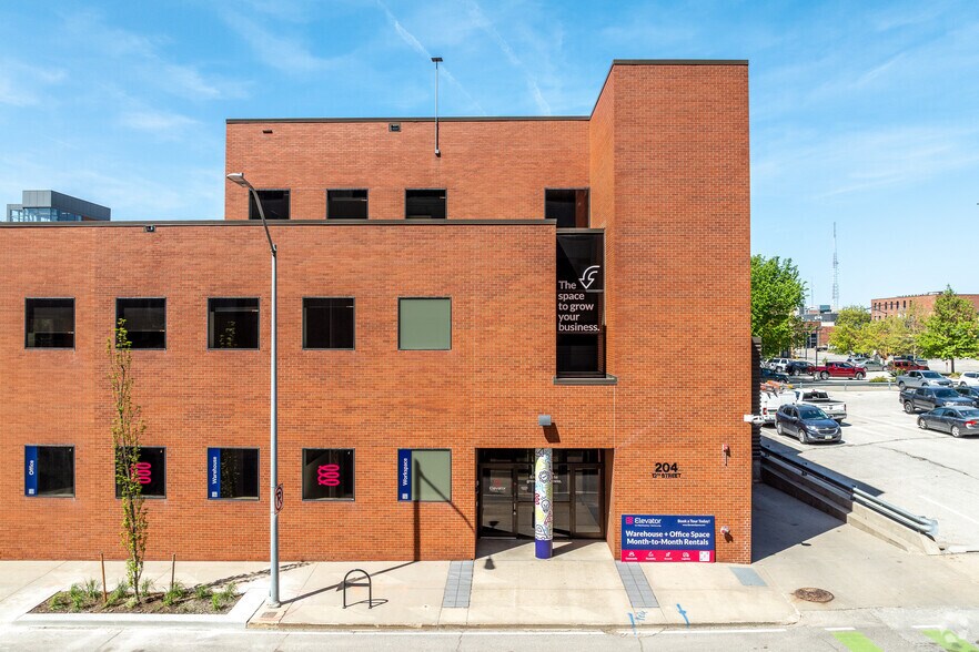 204 12th St, Des Moines, IA à louer - Photo du bâtiment - Image 2 de 37