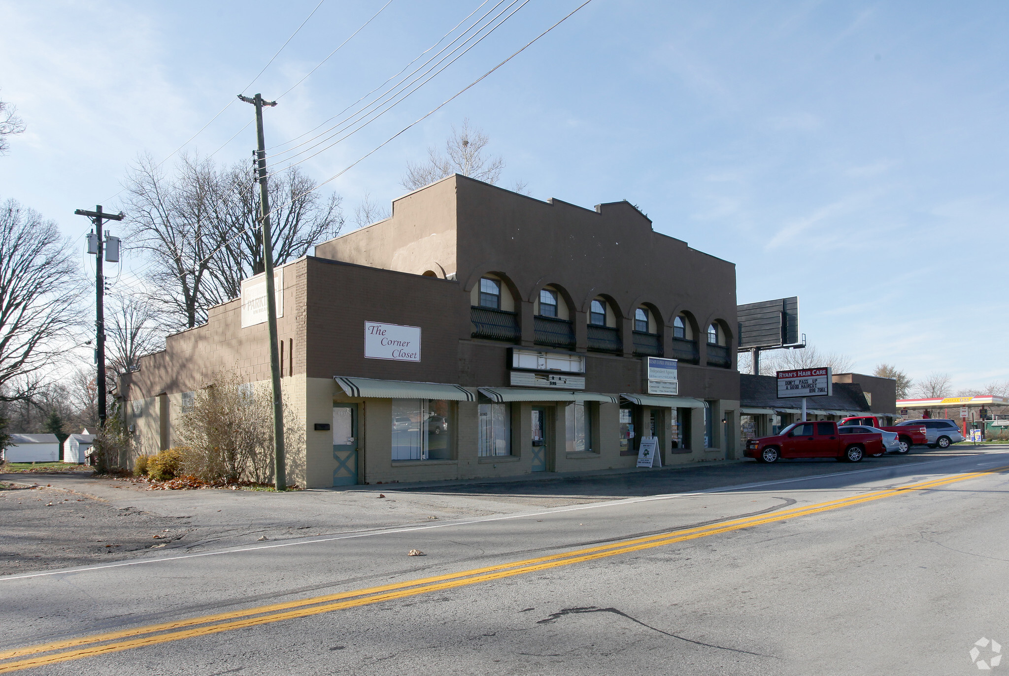 8601-8617 E 10th St, Indianapolis, IN à louer Photo principale- Image 1 de 3