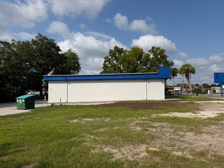 5920 SE Hames Rd, Belleview, FL for lease - Building Photo - Image 3 of 16