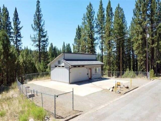 620 E Sierra Ave, Portola, CA à vendre - Photo du bâtiment - Image 2 de 39