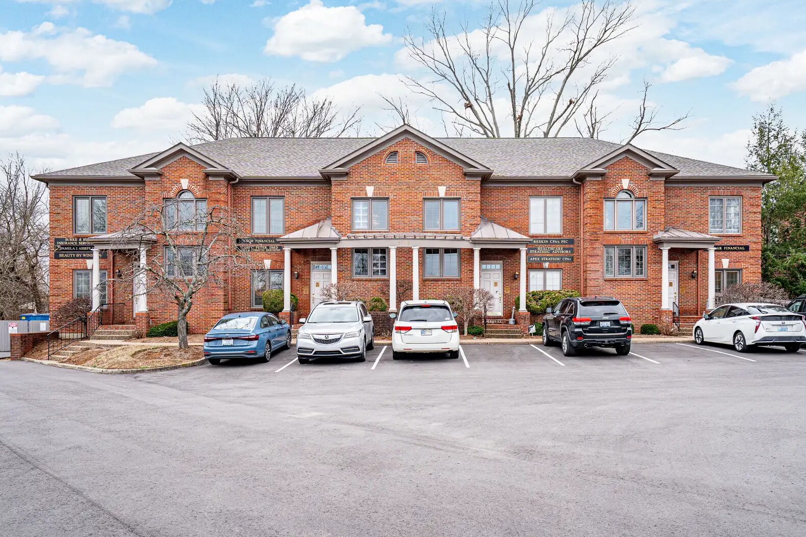 3036-3046 Breckenridge Ln, Louisville, KY à louer Photo du bâtiment- Image 1 de 3