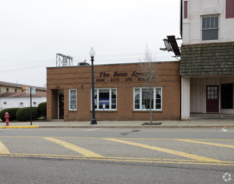 143 E Main St, Alliance, OH for sale - Building Photo - Image 1 of 1