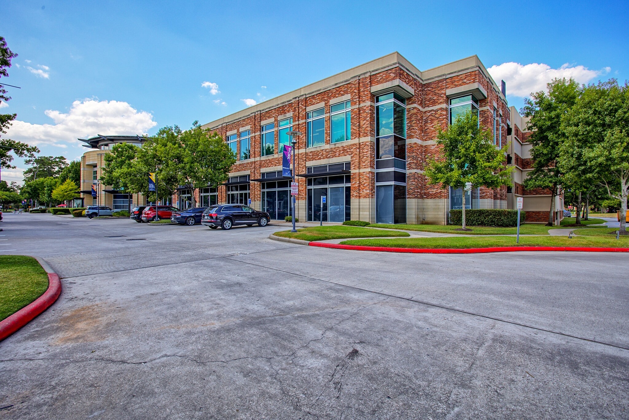 1660 W Lake Houston Pky, Kingwood, TX for lease Building Photo- Image 1 of 11