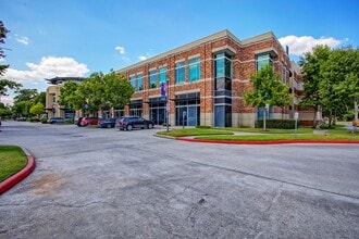 1660 W Lake Houston Pky, Kingwood, TX for lease Building Photo- Image 1 of 11