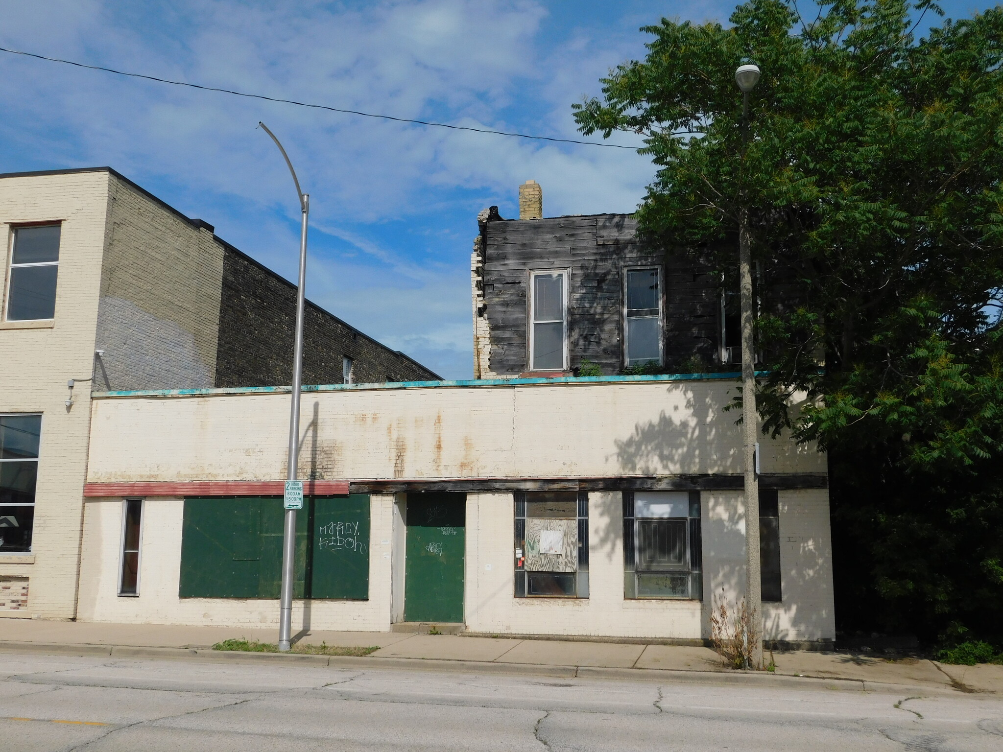 1414 N Vel R Phillips Ave, Milwaukee, WI for sale Primary Photo- Image 1 of 10