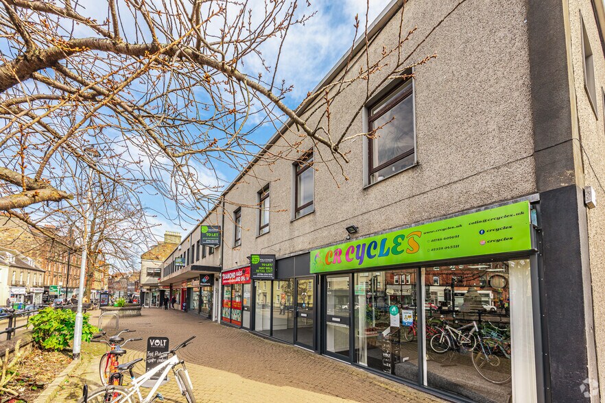 1-2 Pitt Ter, Stirling à louer - Photo du bâtiment - Image 3 de 4