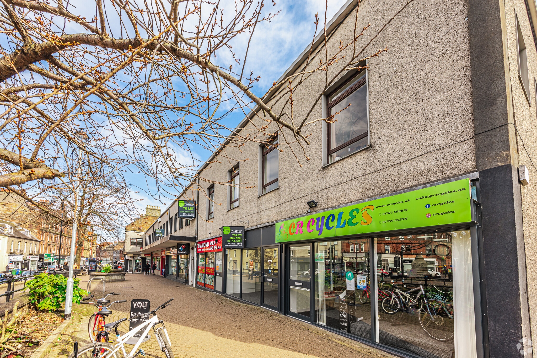 1-2 Pitt Ter, Stirling for lease Primary Photo- Image 1 of 5