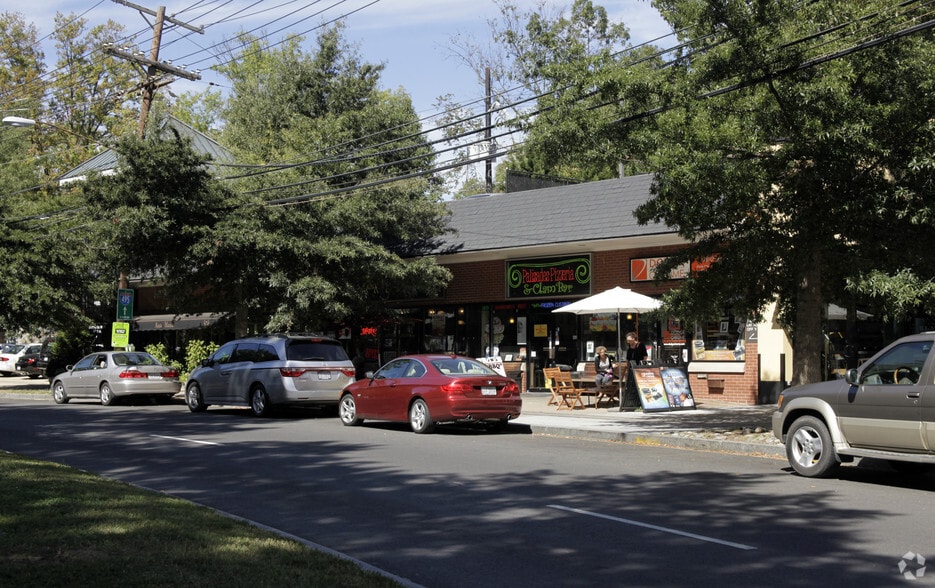 4885 Macarthur Blvd NW, Washington, DC for lease - Building Photo - Image 2 of 3