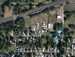 855 Maple St, Lawrence, KS - Aerial  map view