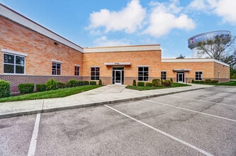 1740 Thomas Paine Pky, Dayton, OH for lease Interior Photo- Image 2 of 13