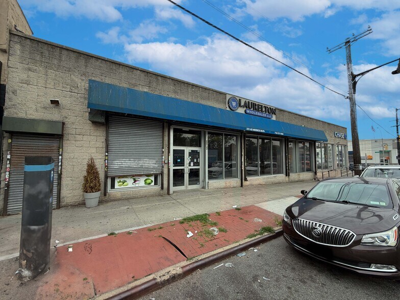 231-02 Merrick Blvd, Springfield Gardens, NY à vendre - Photo du bâtiment - Image 3 de 20