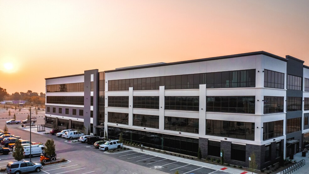 2760 W Excursion Dr, Meridian, ID à louer - Photo du bâtiment - Image 2 de 32