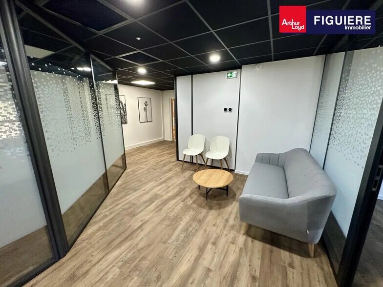 496 Avenue Henri Mauriat, Aix-en-Provence à louer - Photo intérieure - Image 3 de 9